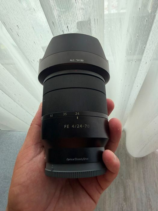 24-70 f4 zeiss sony fe