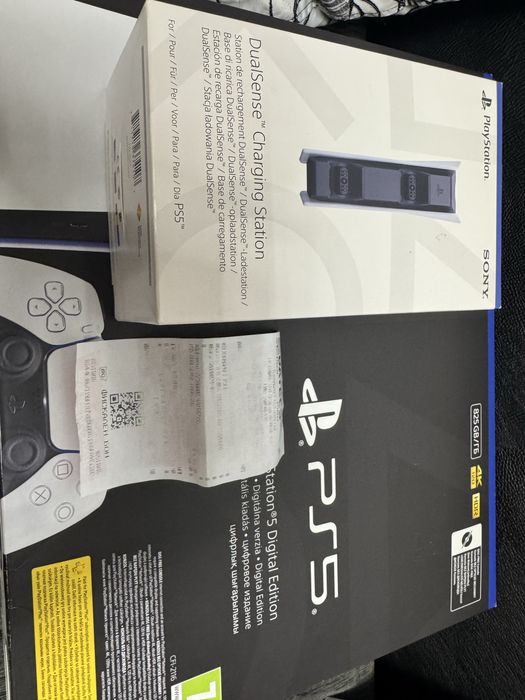 КАТО НОВА Sony Dualsense Charging Station Playstation 5  Техномаркет