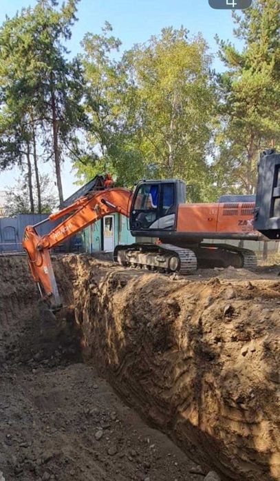 Гусеничный экскаватор HITACHI ZAXIS 400 LCH