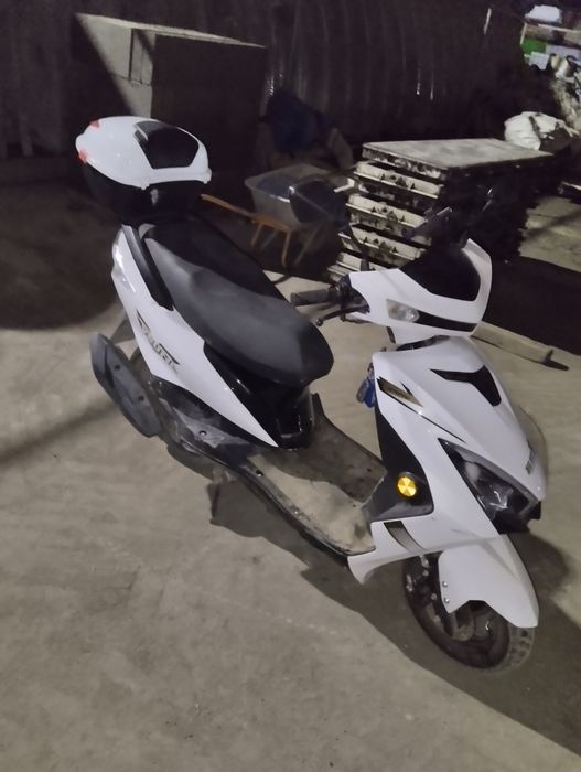 Продам Скутер в идеальном состоянии