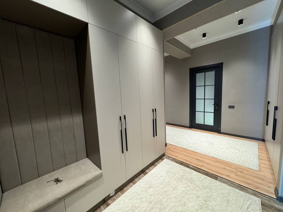 Продается 3/3/8 в Юнусабадском районе V1073