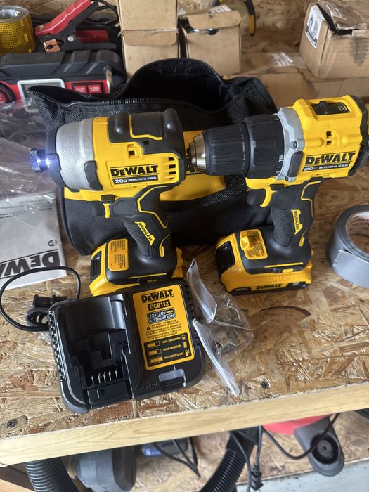 Set 2 scule Dewalt Atomic 20v USA brushless