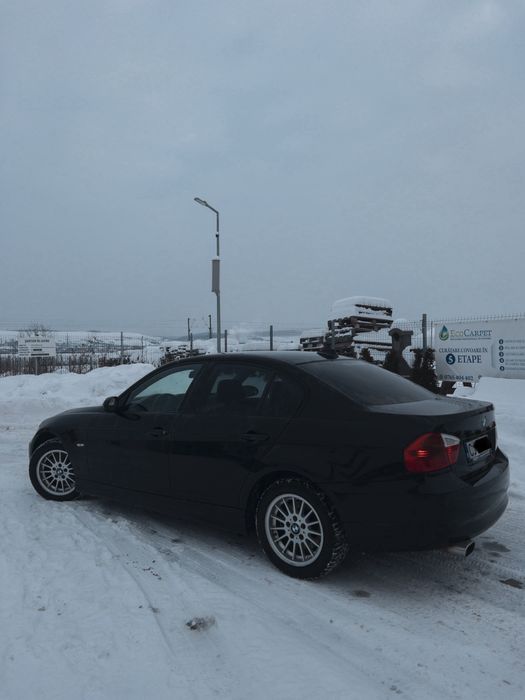 BMW 320D - diesel, manual