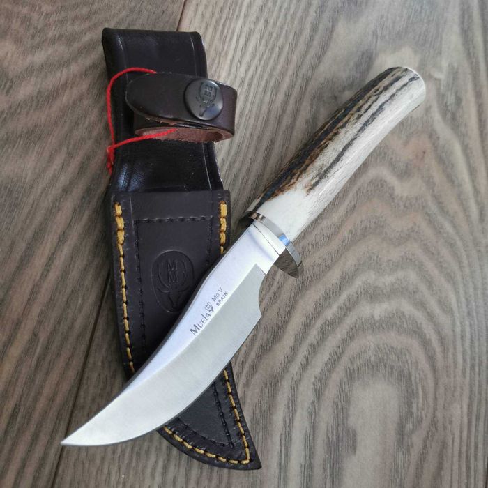 Ловен нож за дране Muela DP-10A с кожена кания