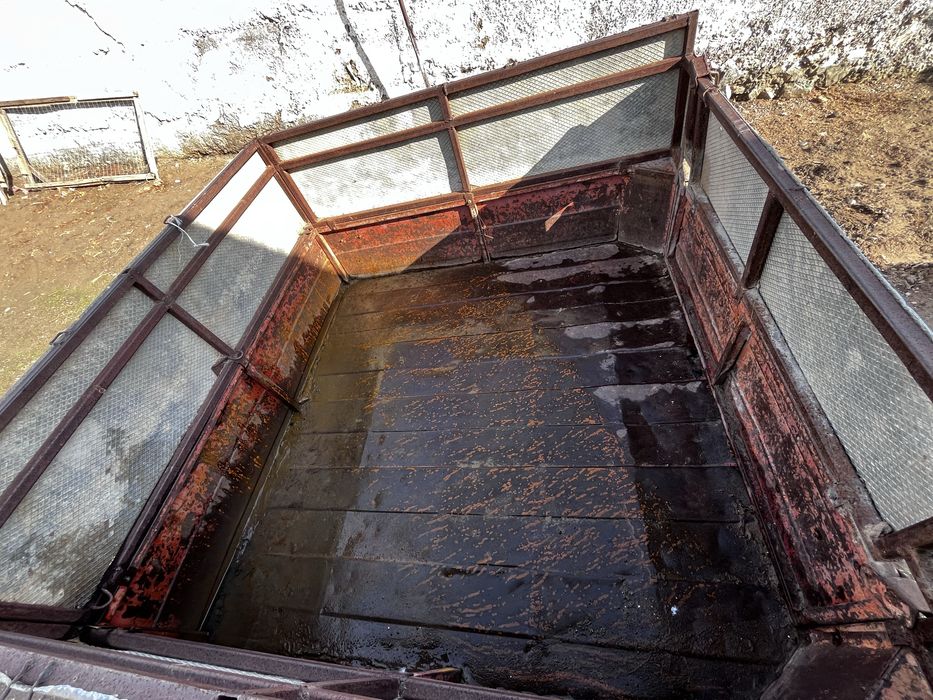 Прицепы легковой