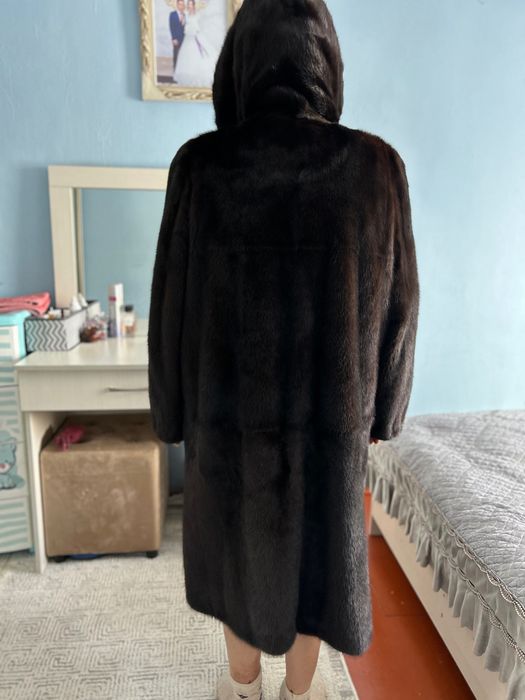 Шуба норкавая,новая