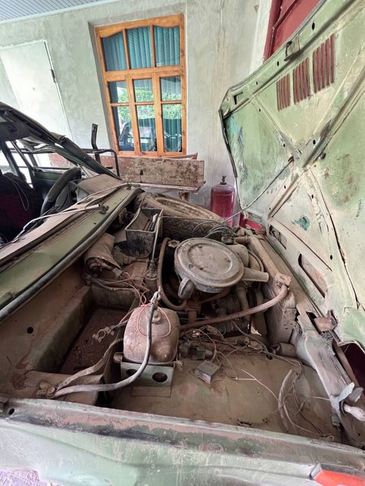 Нива сотилади 4х4