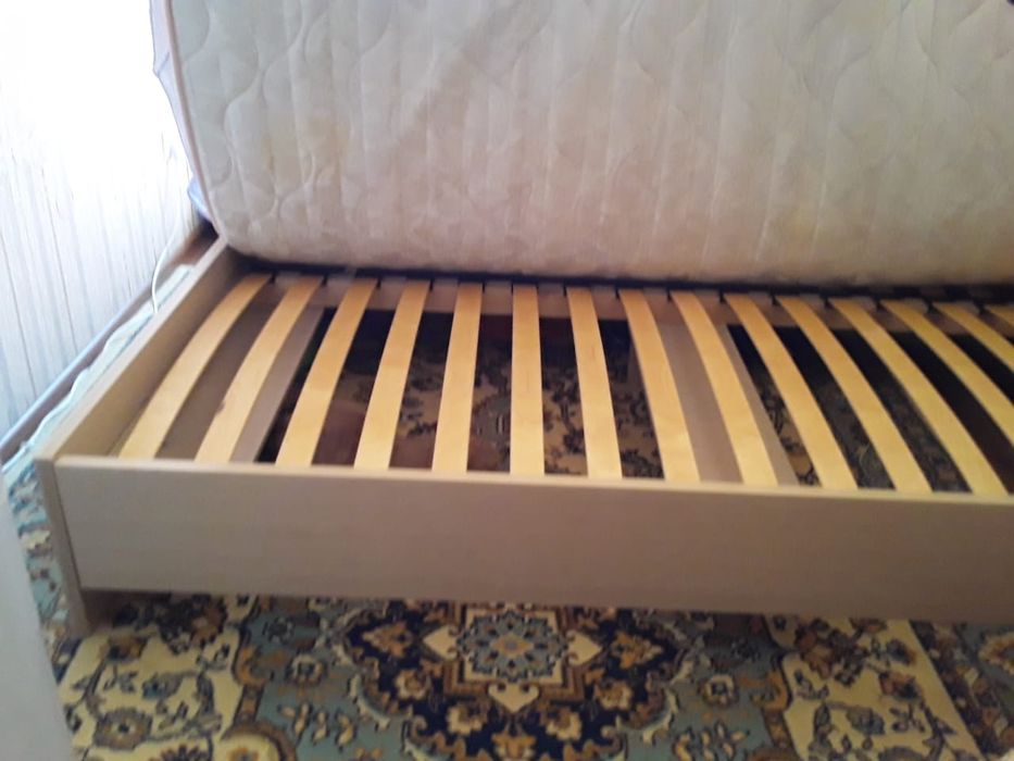 Кровать б/у 2 спальняя