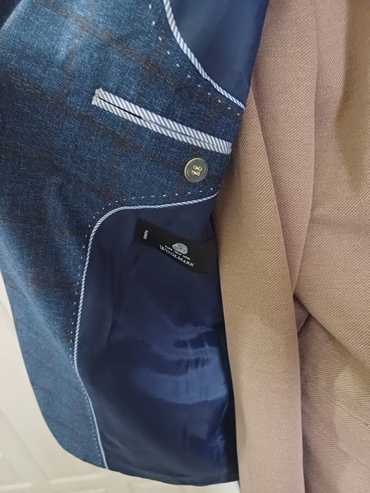 Продам мужские пиджаки