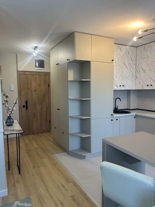 Proprietar inchiriez garsoniera in Roka Residence Colentina