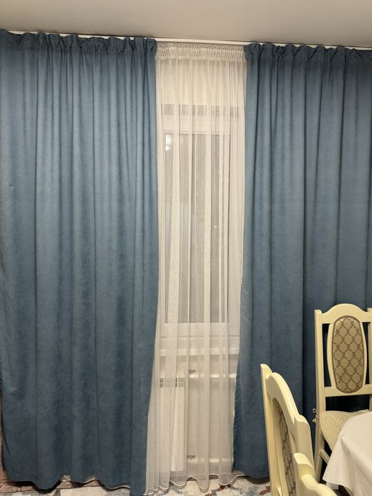 Продам шторы для зала