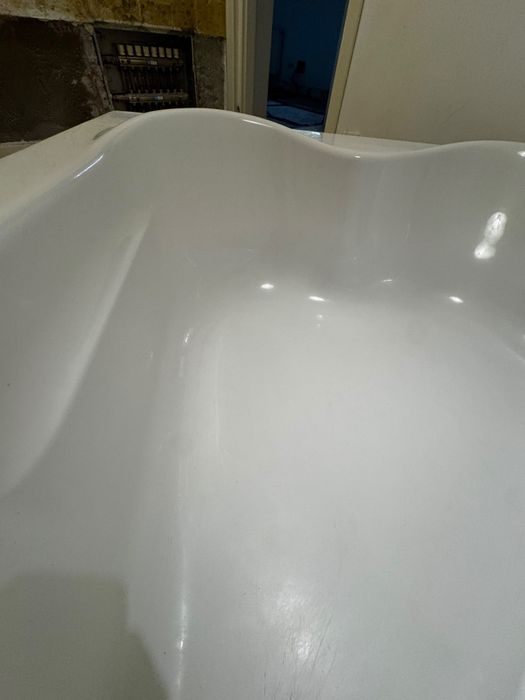 Cadă baie de colț GALA 140×140 cm – acril, stare foarte bună