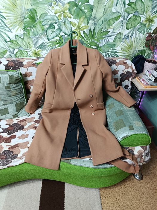 Продажа верхней женской одежды