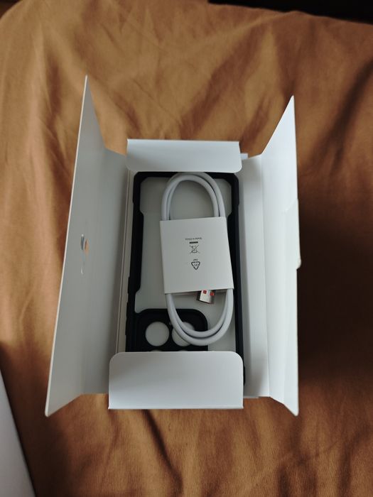 Xiaomi 15 512Gb 12G RAM 5G full box