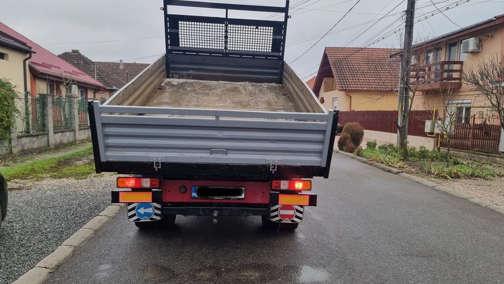 Vând Mercedes Sprinter Basculabil pe 3 parti