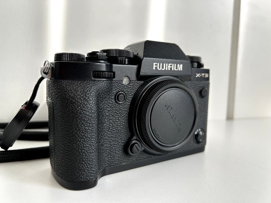 Cameră Fujifilm X-T3+obiectiv 18-55