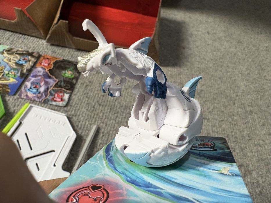 Бакуган комплект