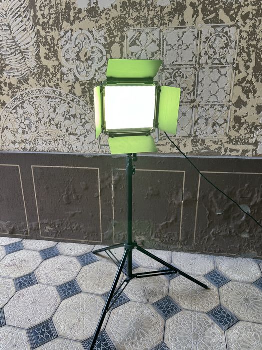 Neewer led lampa