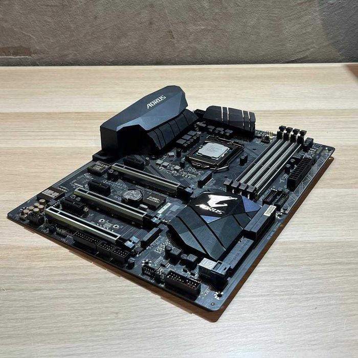 KIT I5-7600K + Placa de baza Z270X *Citeste Descrierea!!*