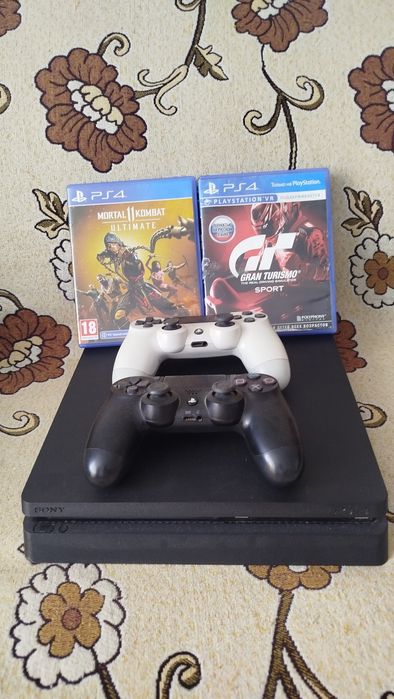 Play station 4.  Ps
