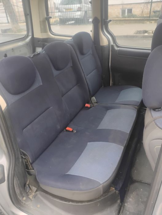 Ситроен Берлинго 2003г. 2.0 hdi  Климатик.