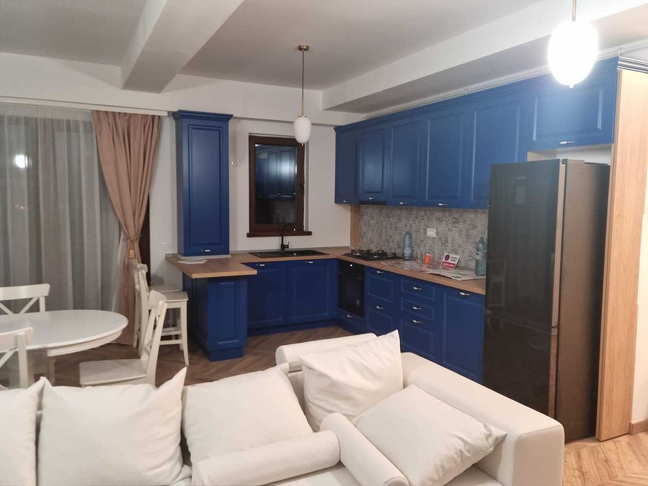 Ap. deosebit, 2 camere Unirii, Vulturilor