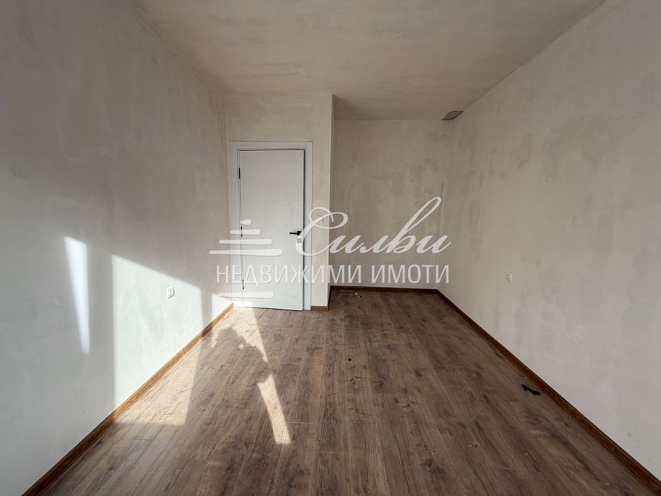 Продава се Тристаен апартамент в Шумен, Тракия - 84 кв.м за 729 €/кв.м - Снимка #3
