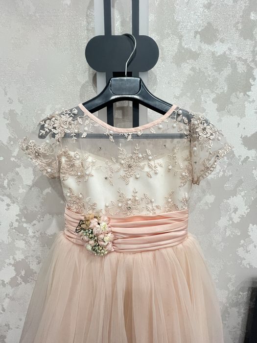 Детское нарядное платье