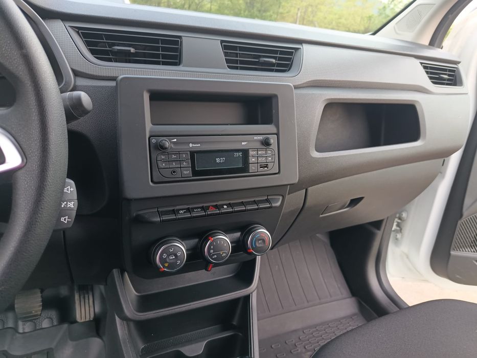 Renault express van