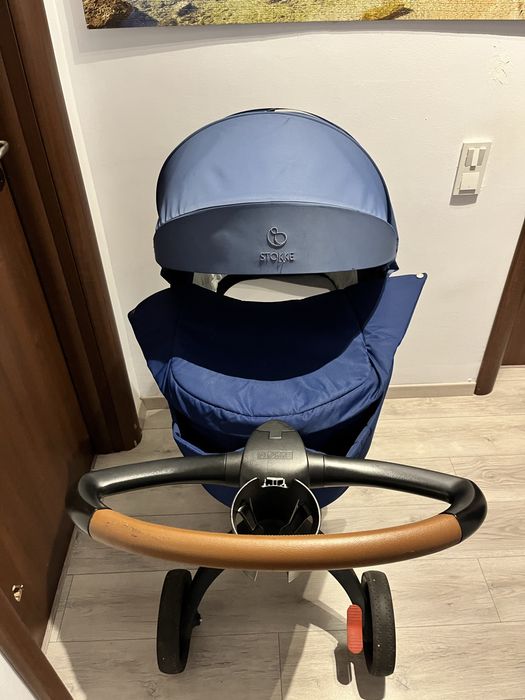 Vând Cărucior Stokke® Xplory X 2 în 1 – premium, sigur și confortabil
