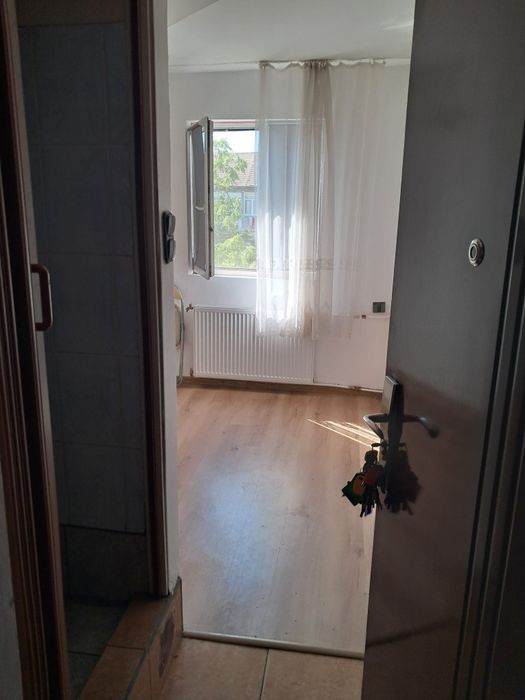 Uscătorie 10 m utili