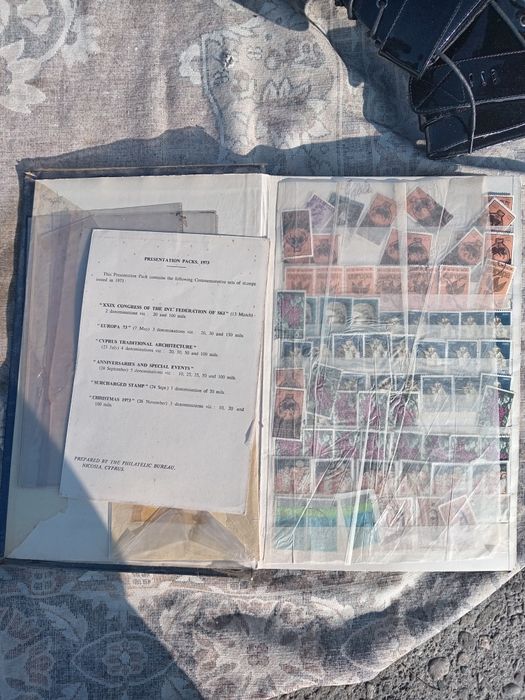 Clasor Timbre Vechi - Colecție Mondială (China, Cipru, Africa, Australia)