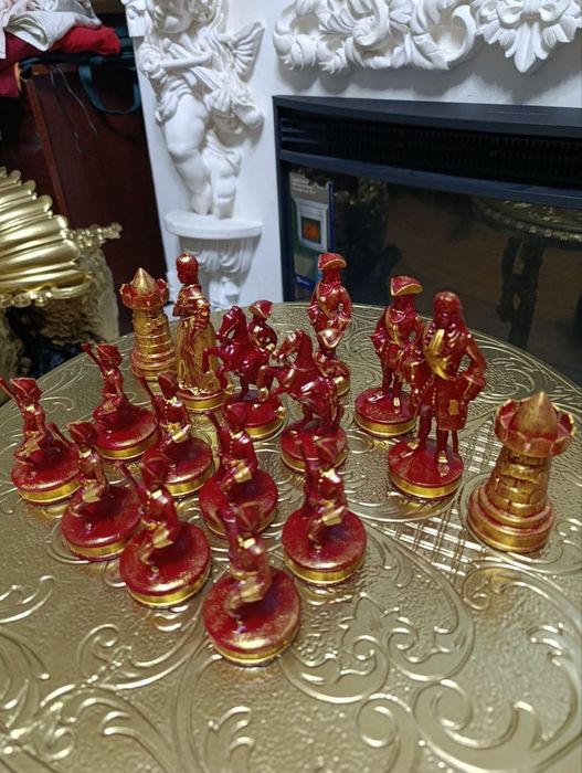 Шахматные фигуры совпласитал продам