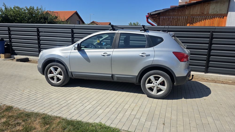 NISSAN QASHQAI 2.0 dCi automata 4x4 panoramic  piele