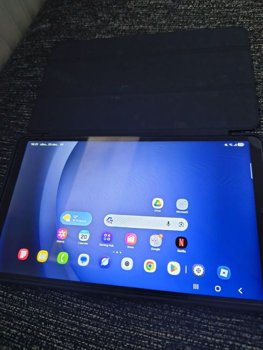 Vand tableta Samsung Galaxy Tab A9 X115 ca si noua