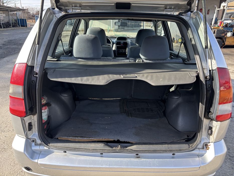 Mitsubishi Space Star  На части Мицубиши Спейс