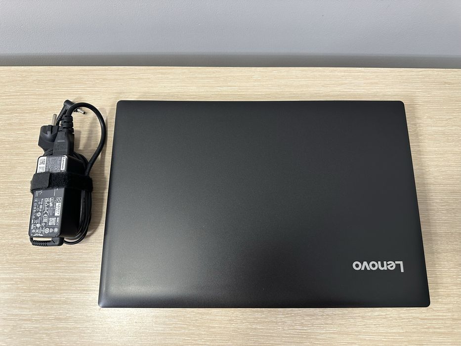 Ноутбук Lenovo intel, 8GB, SSD 256GB, 2 видеокарты