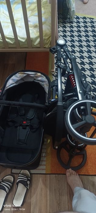 Продам детскую коляску