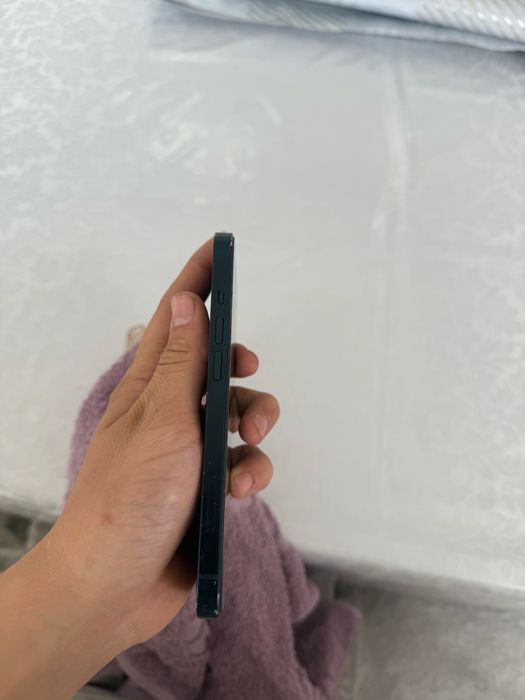 iPhone 13 хороший