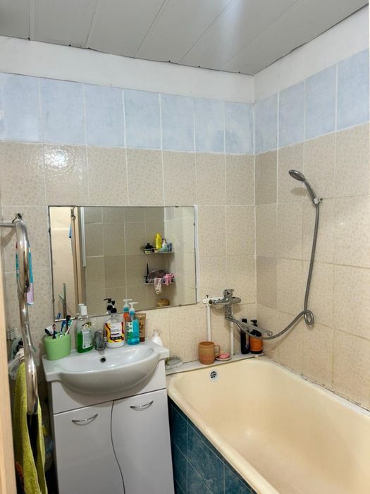 Продам 2х комн квартиру