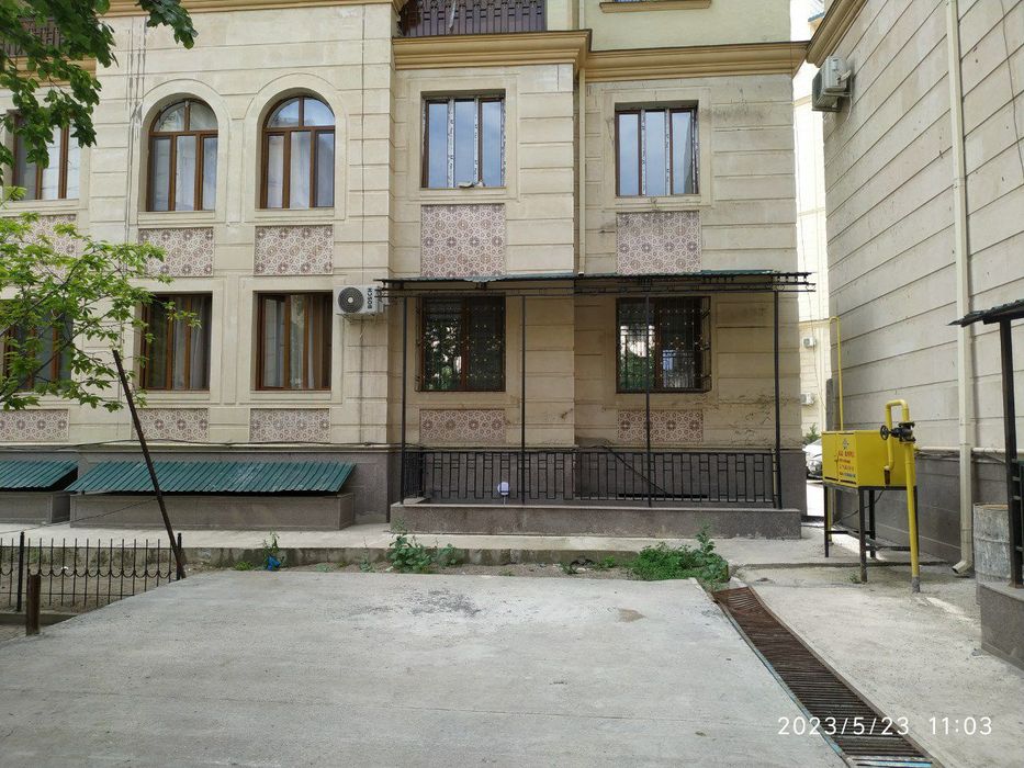 Офис 29m2, Жангох, Ганга цокольный этаж Метро Г.Гулям Ц-15.