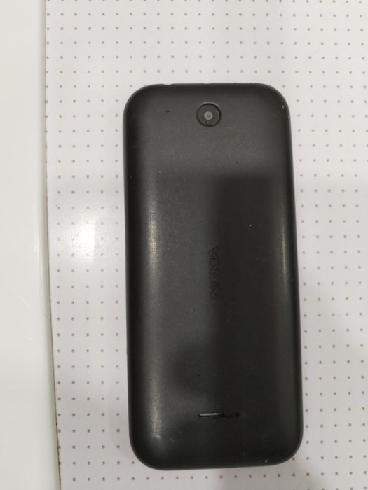 Продам Nokia 1011