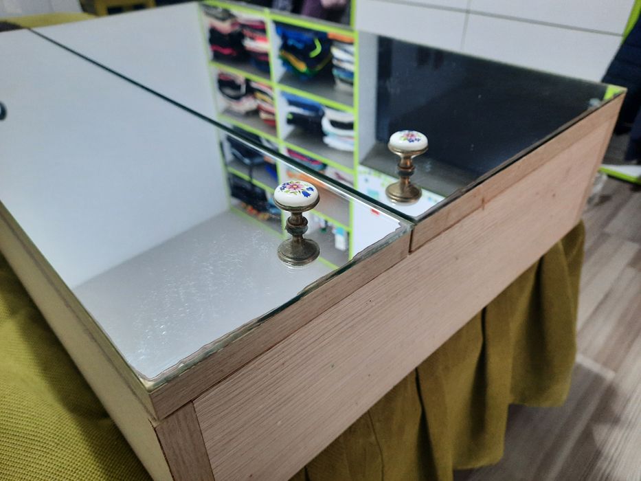 Dulap de baie cu oglinda