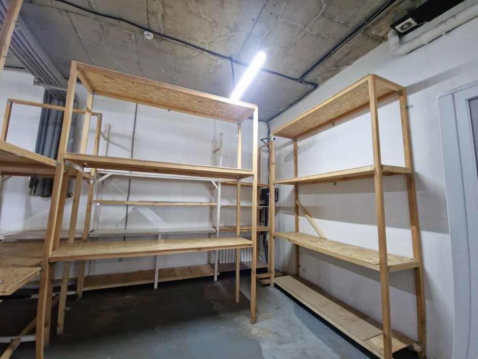 Стеллажи полки для склада