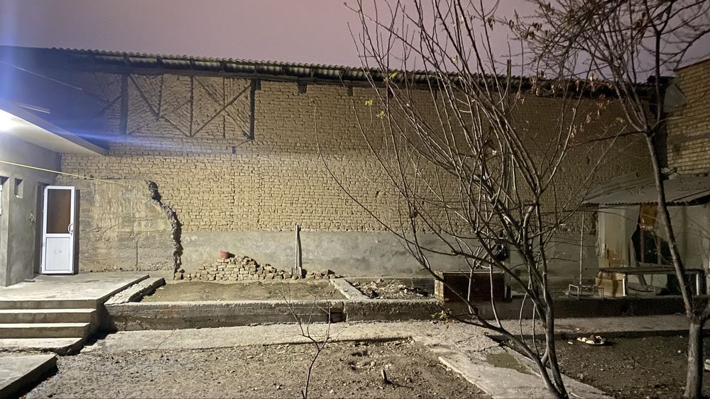 Продаю дом в файзабадском районе