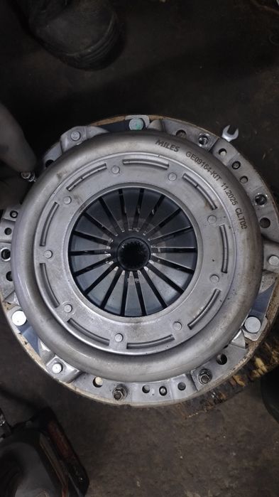 Продам сцепление на гранту