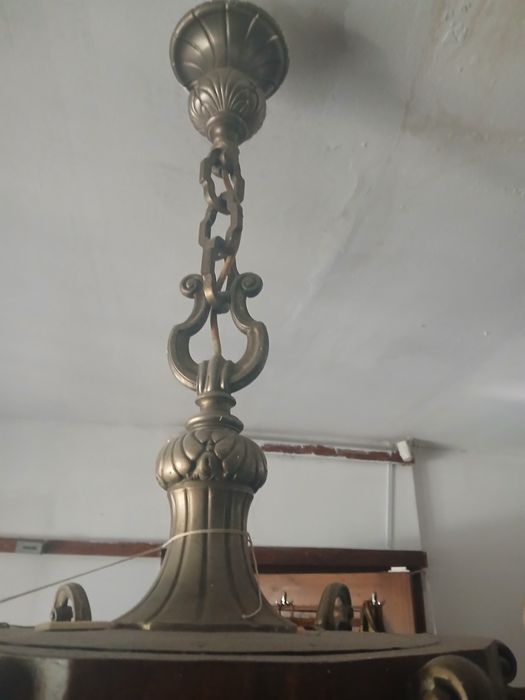 Candelabru vechi din bronz și lemnu 6 brațe