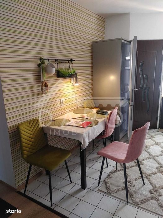 Dau in chirie un apartament in stare foarte buna zona Diamant