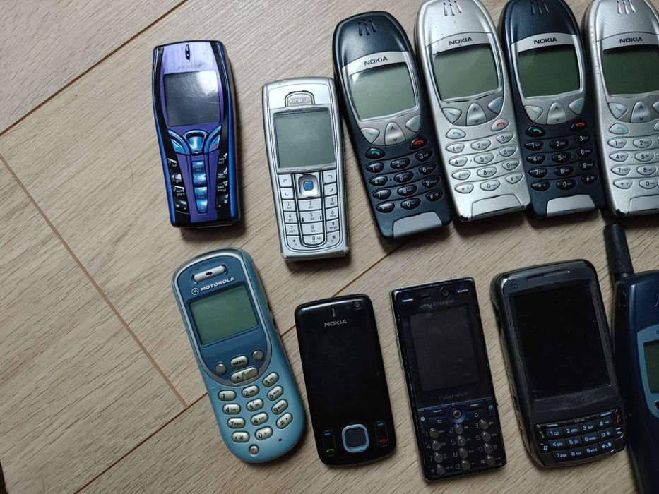 Jucarie Nokia 6210 6310 6150 Sony Ericsson K810i A2628s Mio 6680