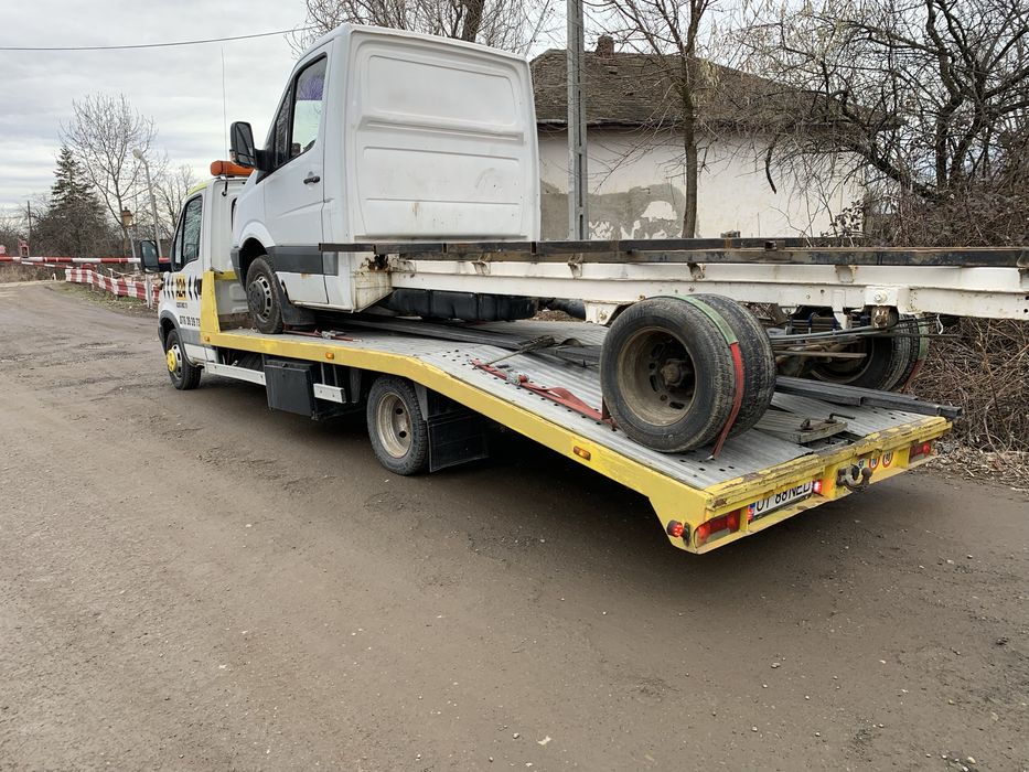 Tractari auto A1 stivuitoare utilaje tractoare dube XXL